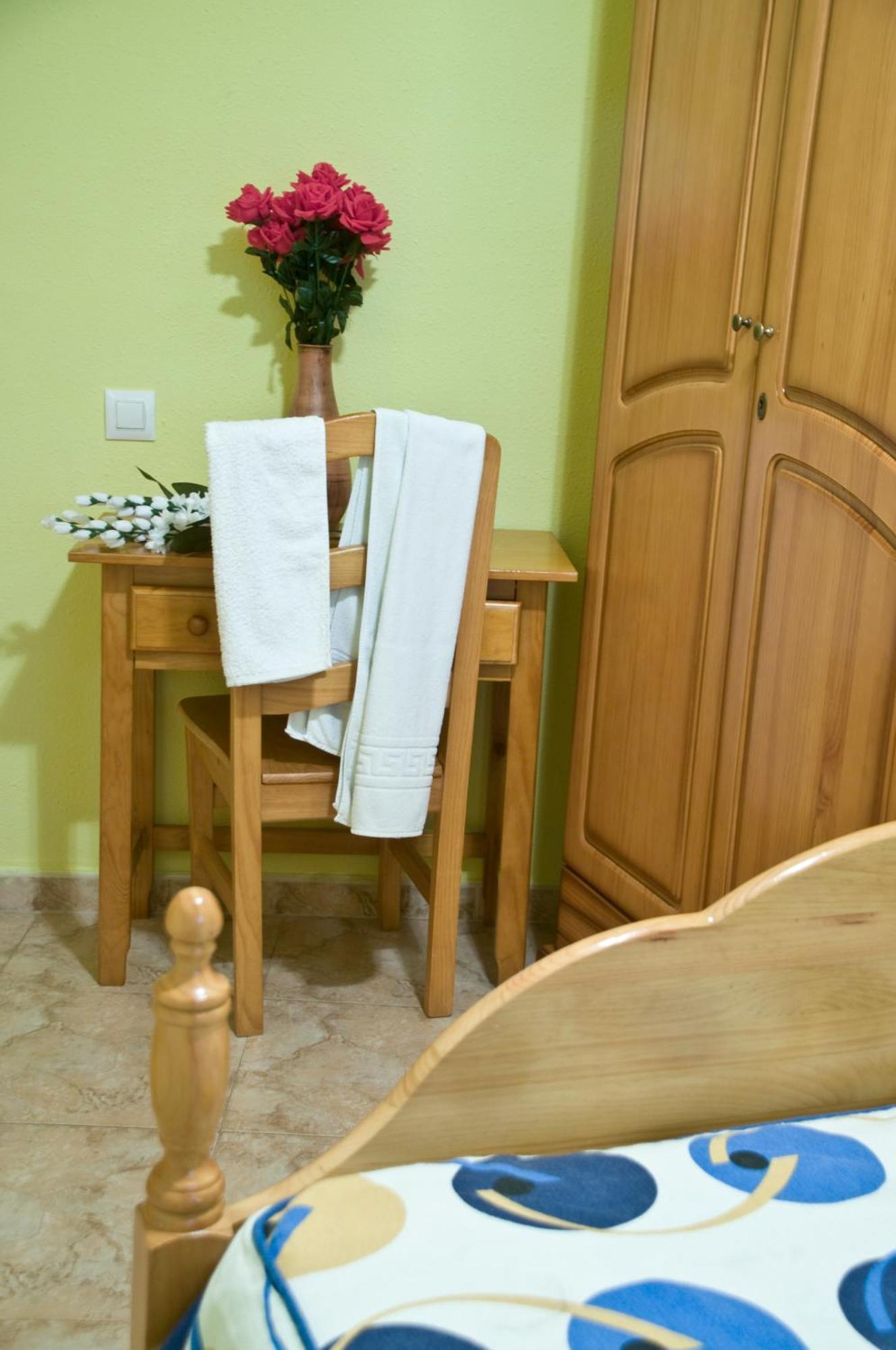 Pension Aries II Cuenca  Eksteriør billede